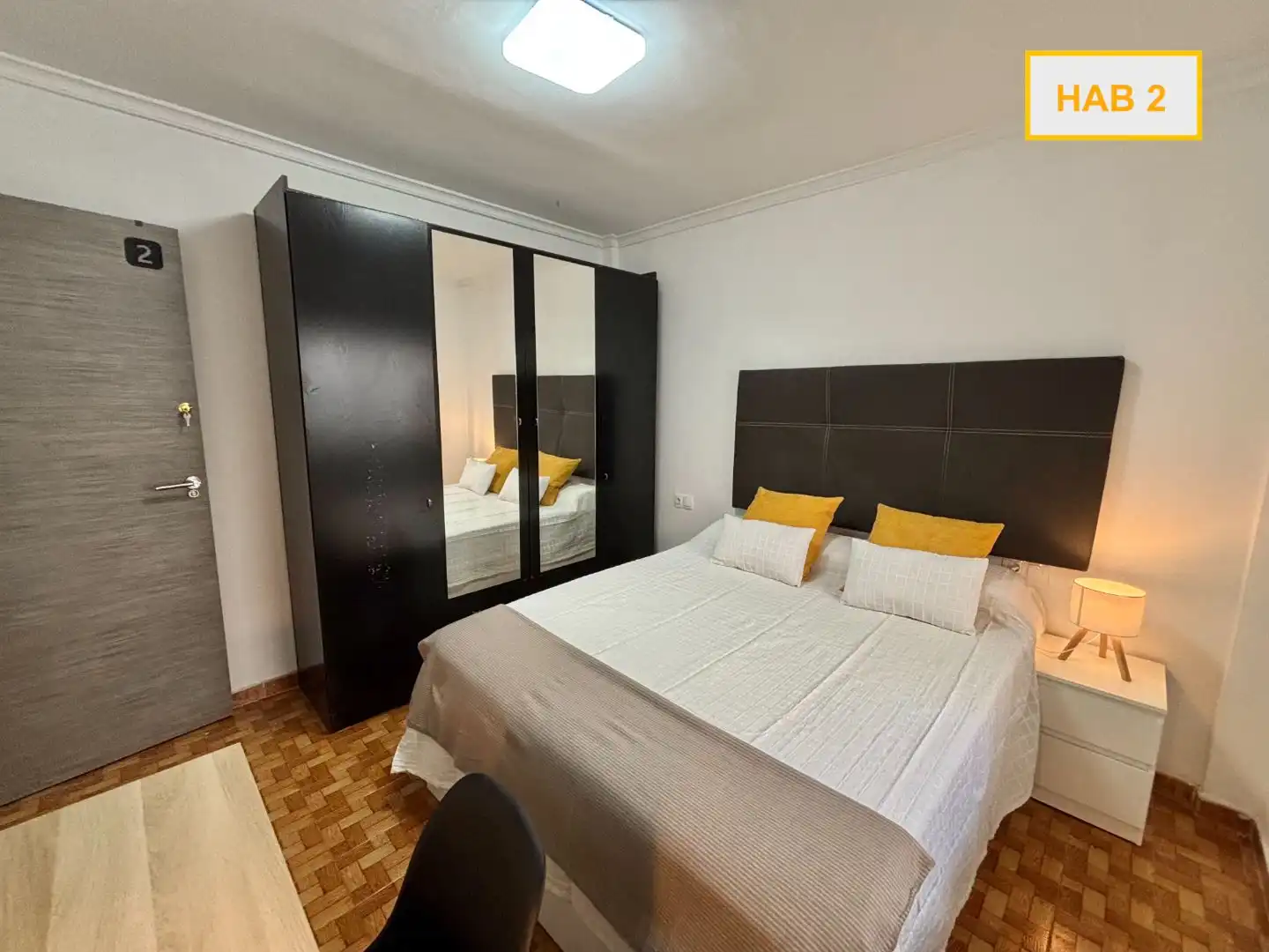 Zimmer in Calle Luis Braille, 3, Campoamor Zimmer in Calle Luis Braille, 3, Campoamor