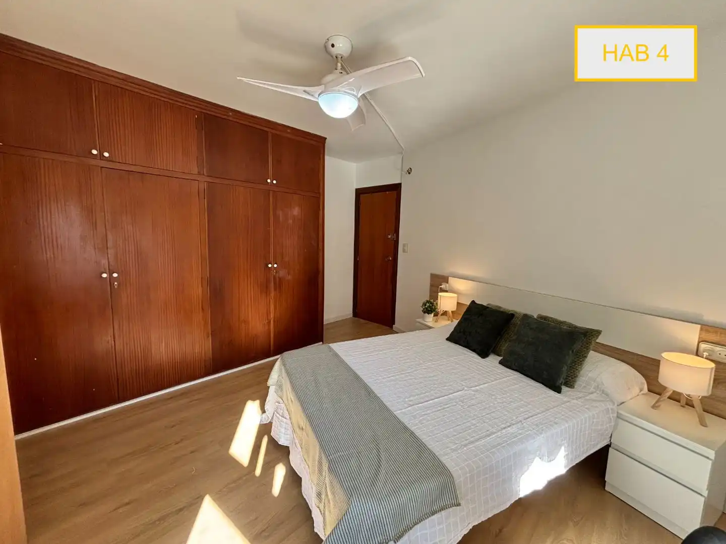Zimmer in Calle Luis Braille, 3, Campoamor Zimmer in Calle Luis Braille, 3, Campoamor