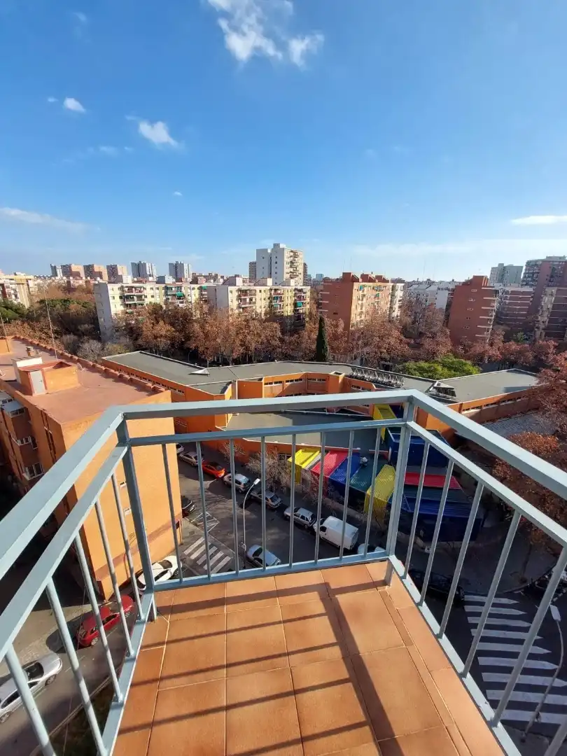 Wohnung zum Verkauf in Carrer de Cantàbria, 60, La Verneda i la Pau Terrasse von Wohnung zum Verkauf in Barcelona Capital mit Balkon