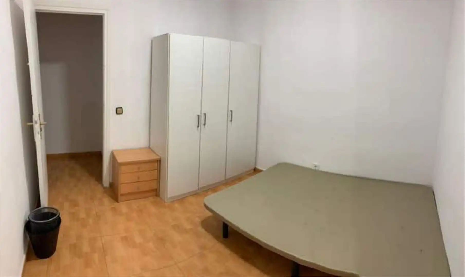 Wohnung zur Miete in Adelfas Schlafzimmer von Wohnung zur Miete in Madrid mit Heizung und Terrasse