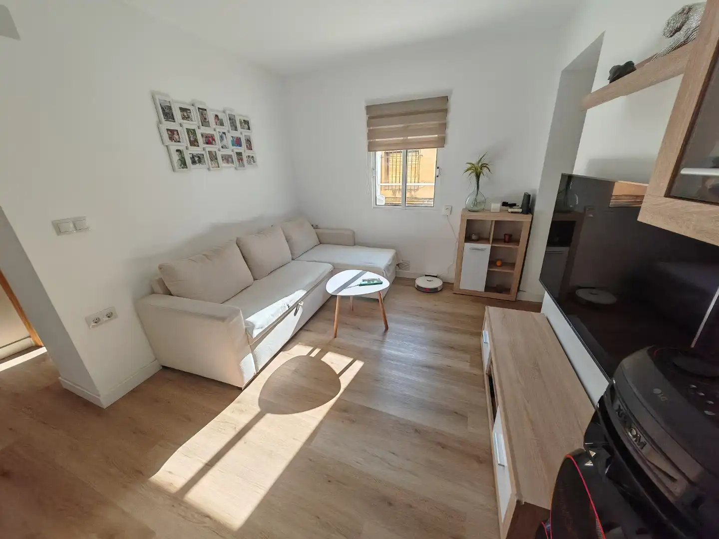 Casa adosada en venta en Carrer de Sant Ignaci, 51, Agost Sala de estar de Casa adosada en venta en Agost con Terraza