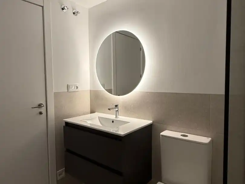 Flat for sale in Calle del Idioma Esperanto, 22, Pueblo Nuevo Bathroom of Flat for sale in Madrid Capital with Air Conditioner and Terrace