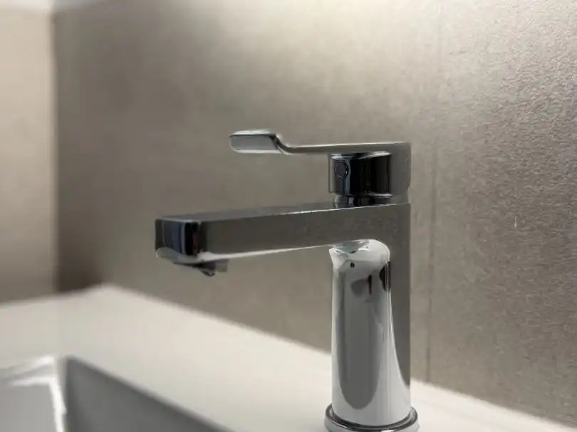 Flat for sale in Calle del Idioma Esperanto, 22, Pueblo Nuevo Bathroom of Flat for sale in Madrid Capital with Air Conditioner and Terrace