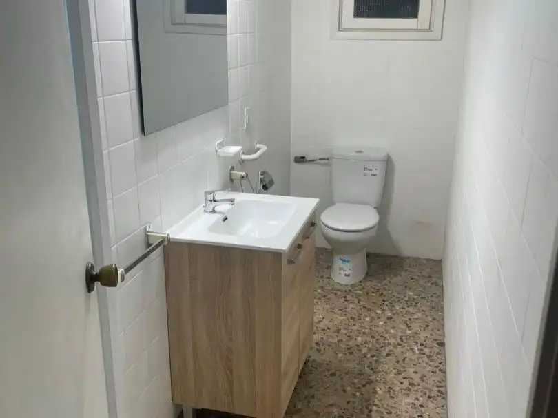 Habitación en Calle Ciudad de Bari, 3, Benisaudet Baño de Piso para compartir en Alicante / Alacant con Terraza, Amueblado y Videoportero
