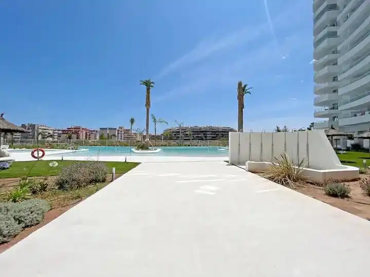 Piscina de Pis de lloguer en Canet d'En Berenguer amb Aire condicionat, Calefacció i Jardí privat