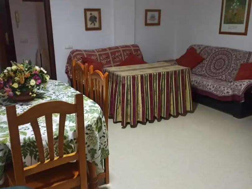 Piso de alquiler en Avenida de la Laguna, 33, La Laguna Habitación de Piso de alquiler en Chipiona con Terraza, Piscina y Amueblado