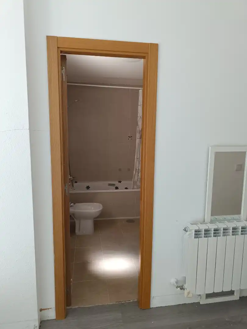 Houses for sale in Calle Fuente la Bola, 14, Cuéllar Bathroom of Houses for sale in Cuéllar with Heating, Storage room and Furnished