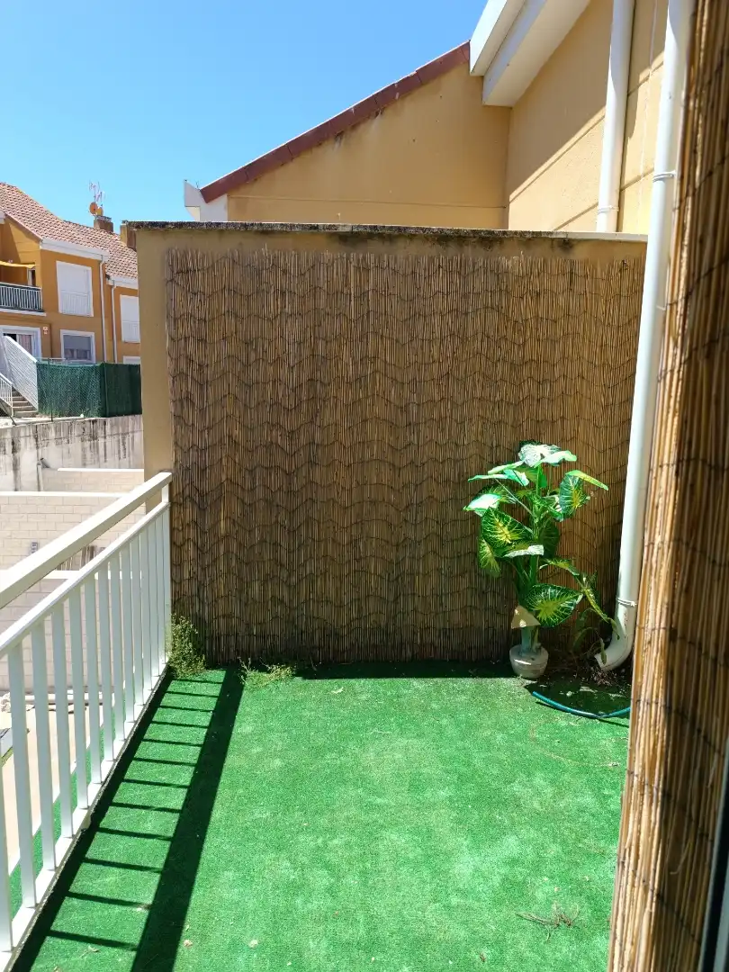 Houses for sale in Calle Fuente la Bola, 14, Cuéllar Garden of Houses for sale in Cuéllar with Heating, Storage room and Furnished
