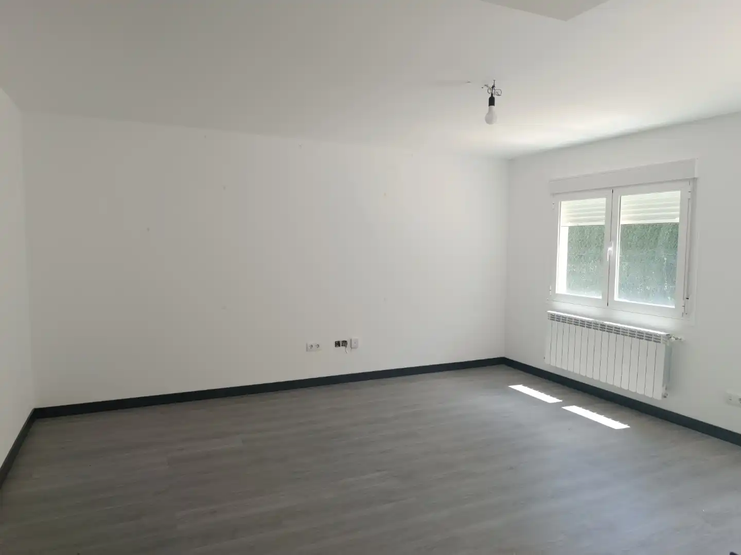 Houses for sale in Calle Fuente la Bola, 14, Cuéllar Living room of Houses for sale in Cuéllar with Heating, Storage room and Furnished