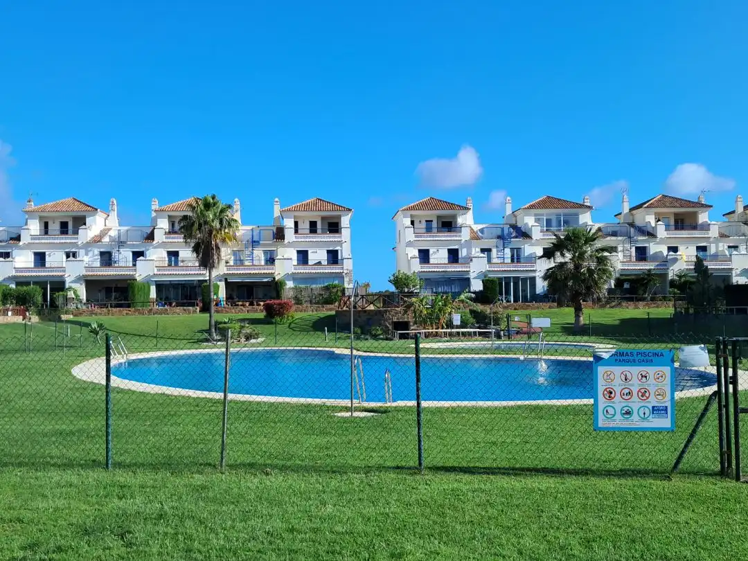 Detached homes for sale in Avenida Rosalía de Castro, 5, Costa Esuri Swimming pool of Detached homes for sale in Ayamonte with Air Conditioner, Terrace and Swimming Pool
