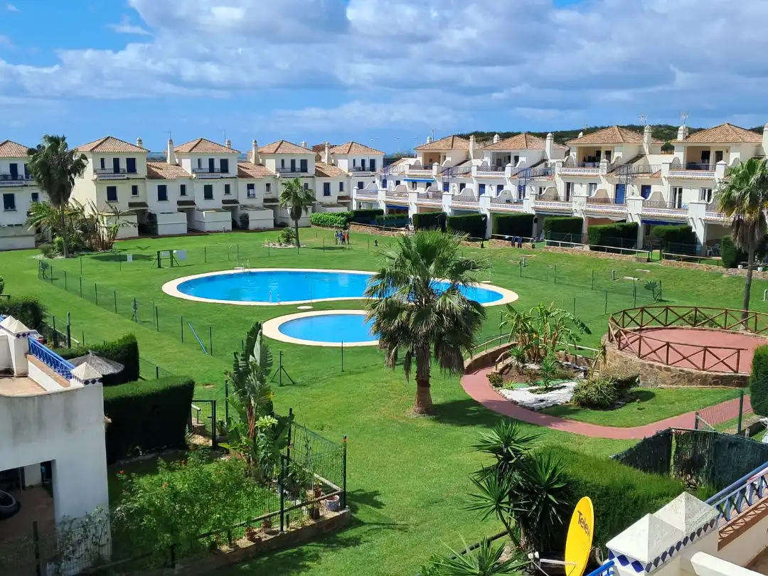 Detached homes for sale in Avenida Rosalía de Castro, 5, Costa Esuri Garden of Detached homes for sale in Ayamonte with Air Conditioner, Terrace and Swimming Pool