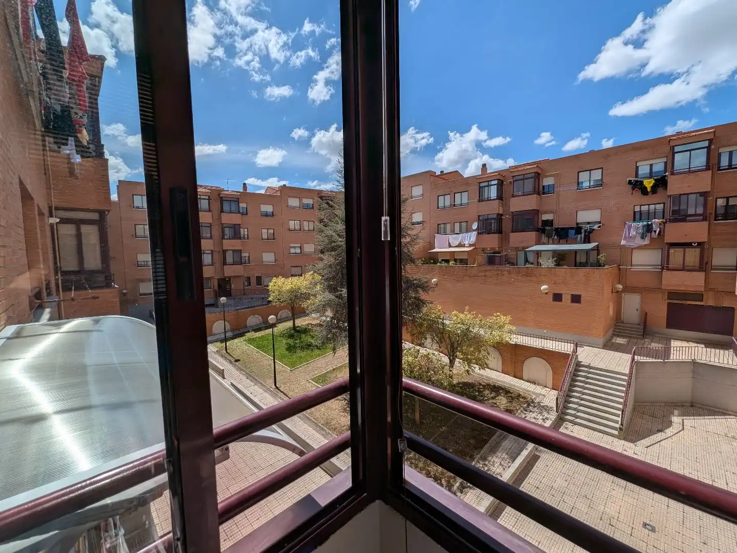 Vista exterior de Piso en venta en Salamanca Capital con Balcón