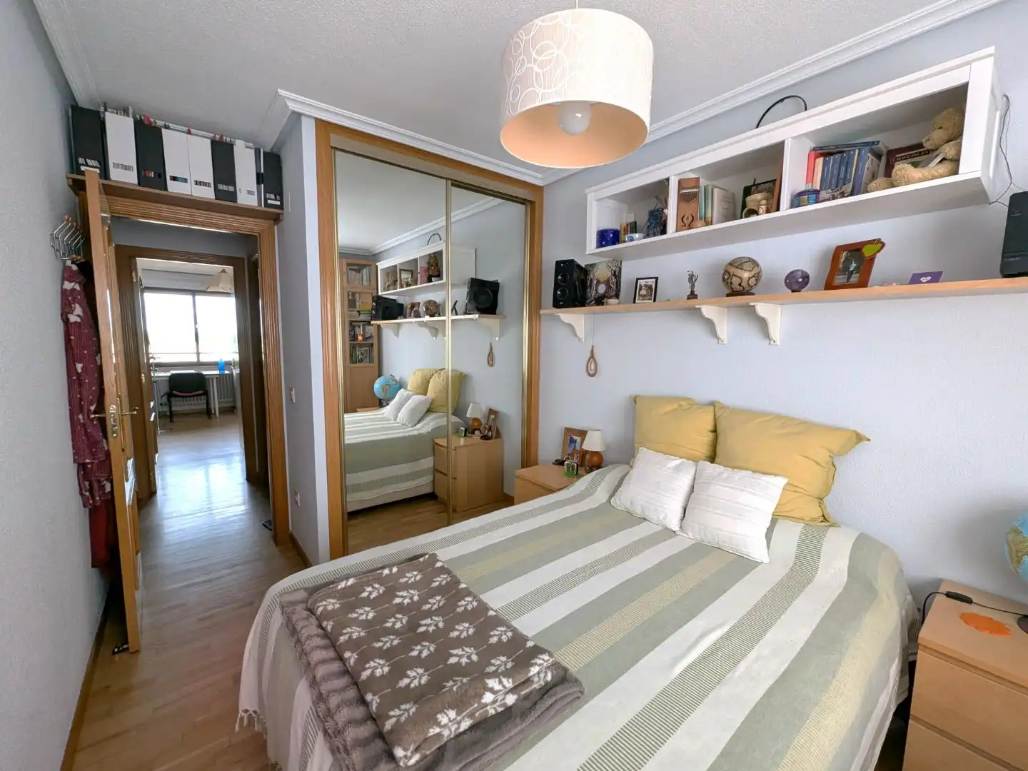 Habitación de Piso en venta en Salamanca Capital con Balcón