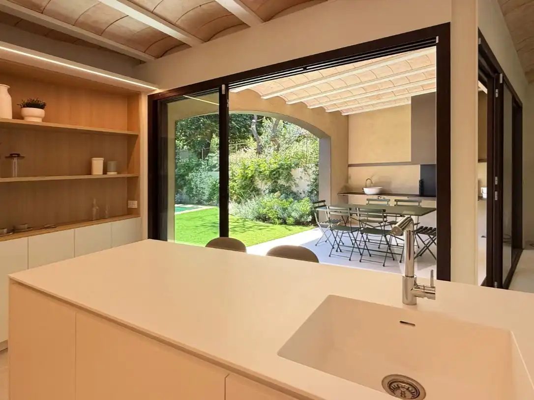 Houses for sale in Carrer de la Fábrica, 2, Pals Kitchen of Houses for sale in Pals with Air Conditioner, Terrace and Swimming Pool