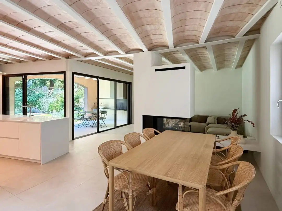Houses for sale in Carrer de la Fábrica, 2, Pals Dining room of Houses for sale in Pals with Air Conditioner, Terrace and Swimming Pool