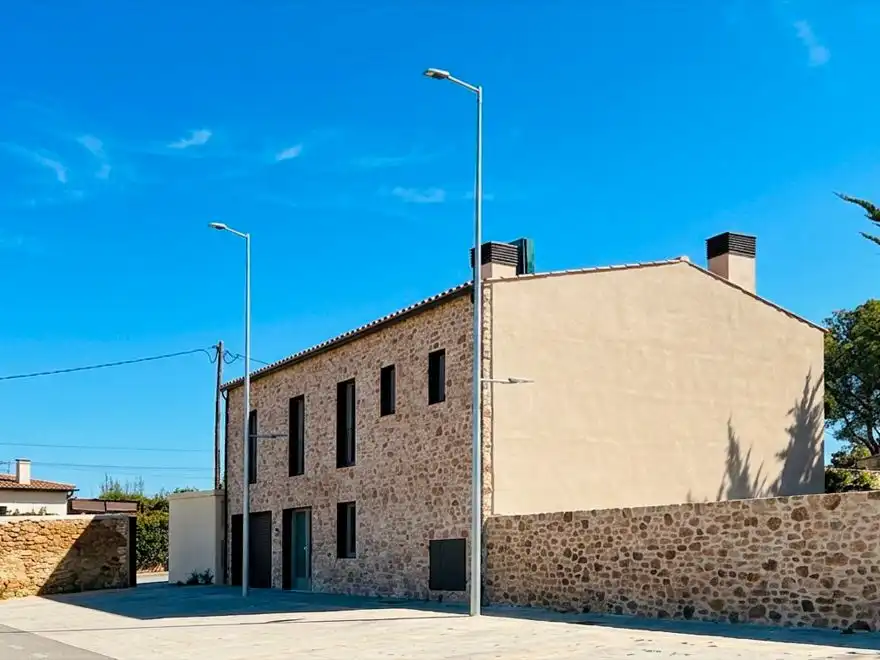 Houses for sale in Carrer de la Fábrica, 2, Pals Exterior view of Houses for sale in Pals with Air Conditioner, Terrace and Swimming Pool