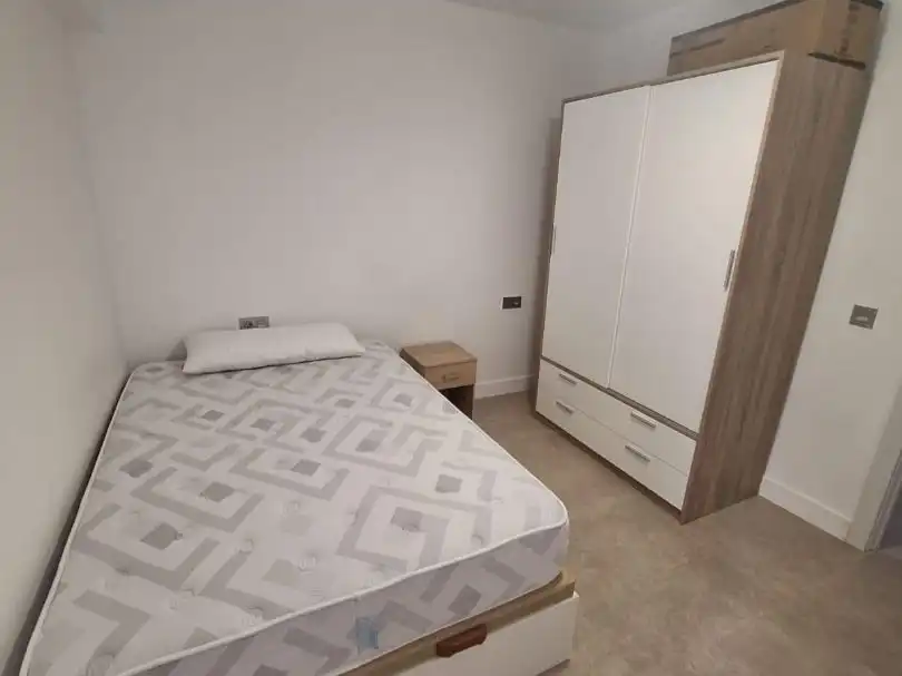 Pis de lloguer a Calle Tejar, 27, Ciudad Jardín - Tagarete - El Zapillo Dormitori de Pis de lloguer en Almería amb Aire condicionat i Moblat
