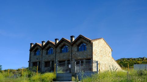 Foto 4 de Casa adosada de alquiler en Calle Albornillo, 42, Marlín, Ávila