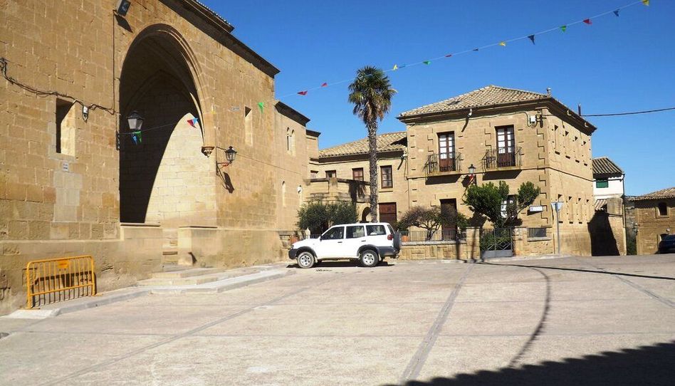 Flat for sale in Plaza Mayor, 2, Ejea de los Caballeros, Zaragoza - image 1 Photo 1 of Flat for sale in Plaza Mayor, 2, Ejea de los Caballeros, Zaragoza