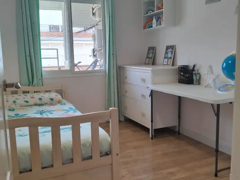 Flat for sale in Calle Ciudad de Játiva, 2, Parque Alcosa Bedroom of Flat for sale in Sevilla Capital with Air Conditioner and Balcony
