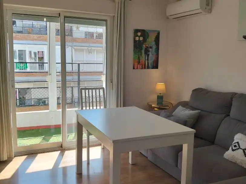 Flat for sale in Calle Ciudad de Játiva, 2, Parque Alcosa Bedroom of Flat for sale in Sevilla Capital with Air Conditioner and Balcony