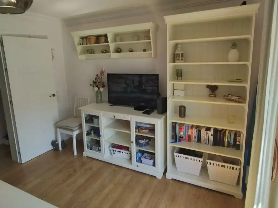 Flat for sale in Calle Ciudad de Játiva, 2, Parque Alcosa Living room of Flat for sale in Sevilla Capital with Air Conditioner and Balcony