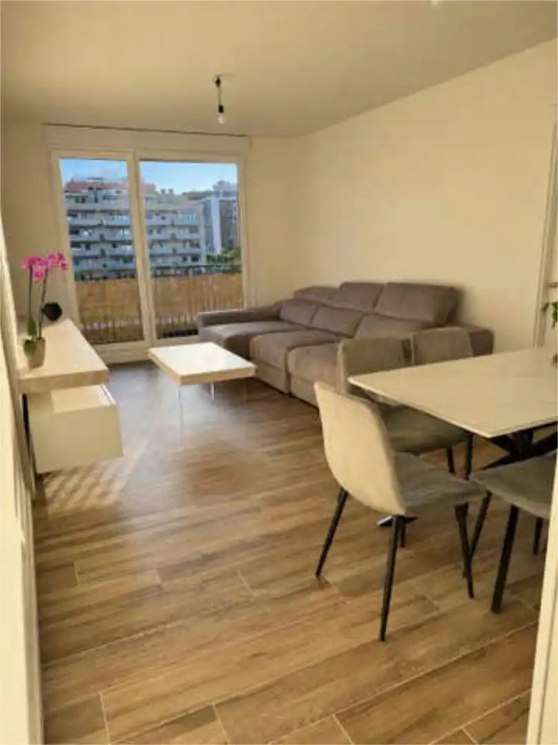 Wohnzimmer von Wohnung zum Verkauf in  Pamplona / Iruña mit Terrasse