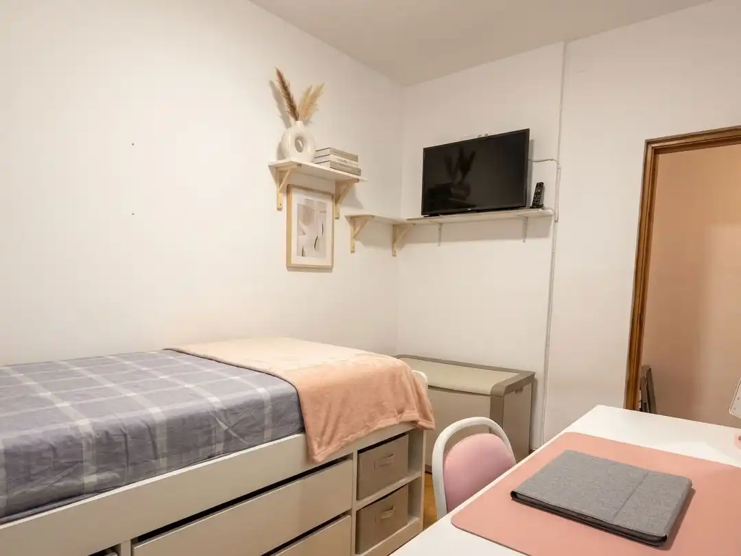 Dormitori de Pis en venda en Archidona amb Aire condicionat, Terrassa i Balcó