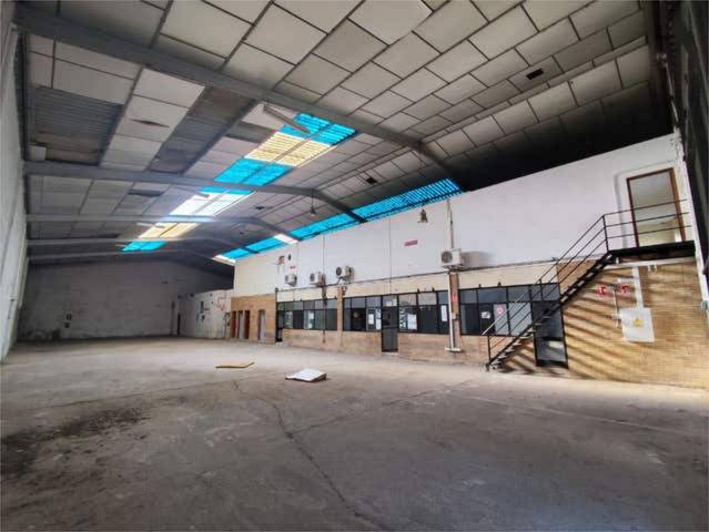 Nave industrial en Alquiler en León Herrero - Bahía sur