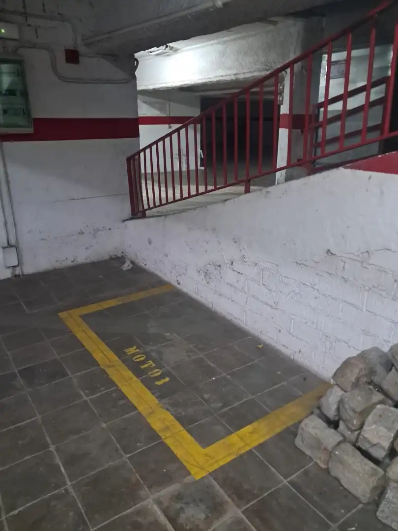 Garatge de lloguer a Carrer de Francesc Oller, 64, Torrent d'en Pere Parres Aparcament de Garatge de lloguer en Terrassa