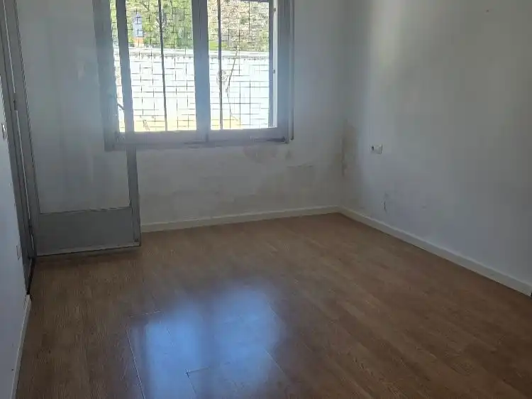 Wohnung zum Verkauf in Passeig de la Marina, 292, Baixador Schlafzimmer von Wohnung zum Verkauf in Castelldefels mit Balkon