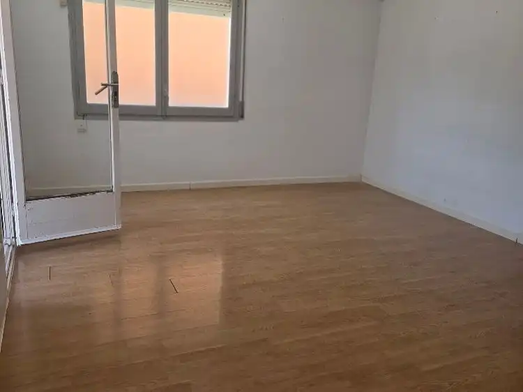 Wohnung zum Verkauf in Passeig de la Marina, 292, Baixador Schlafzimmer von Wohnung zum Verkauf in Castelldefels mit Balkon