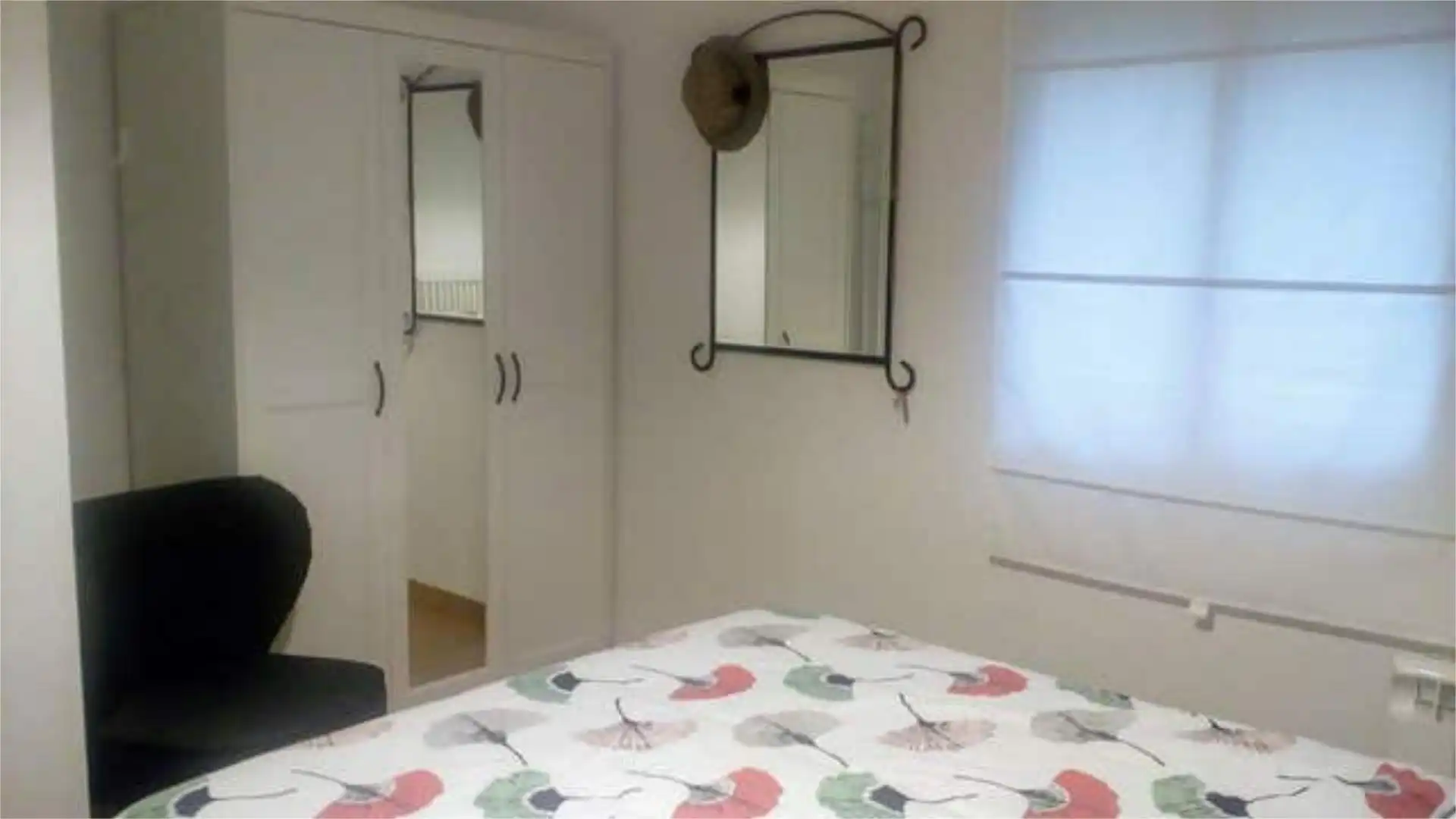 Apartamento de alquiler en Coiro Habitación de Apartamento de alquiler en Cangas con Terraza y Amueblado