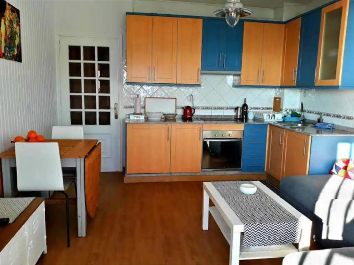 Apartamento de alquiler en Coiro Cocina de Apartamento de alquiler en Cangas con Terraza y Amueblado