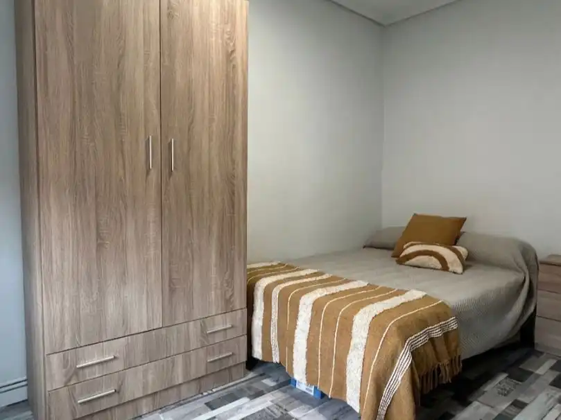 Wohnung zum Verkauf in Calle Aaiún, 7, Delicias Schlafzimmer von Wohnung zum Verkauf in Valladolid Capital mit Balkon