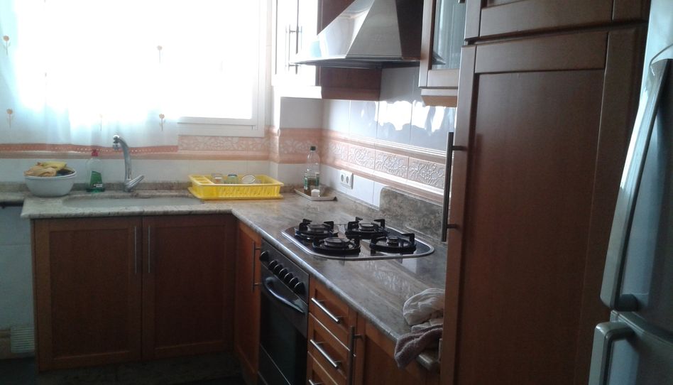 Habitación en Carrer de Benicarló, 38, Trinitat, Valencia Capital - imagen 1 Foto 1 de Habitación en Carrer de Benicarló, 38, Trinitat, Valencia Capital
