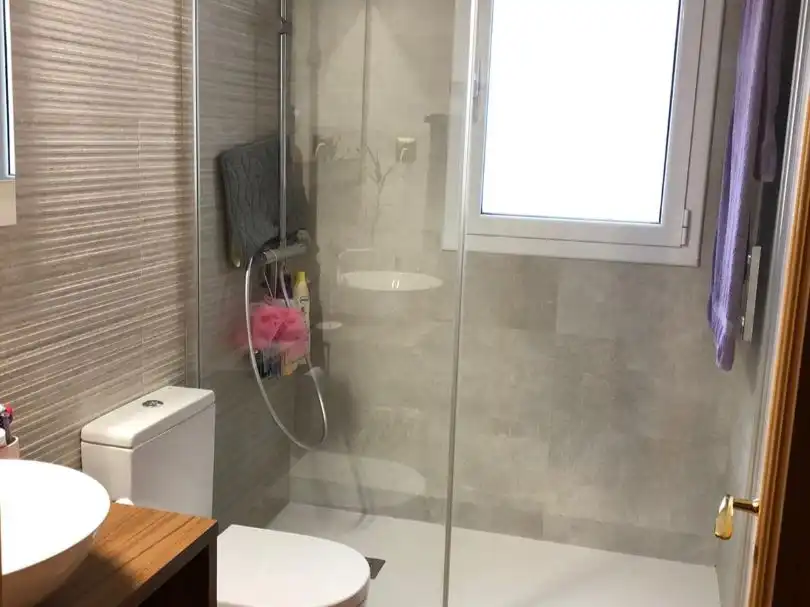 Baño de Piso en venta en Granollers con Aire acondicionado, Calefacción y Parquet