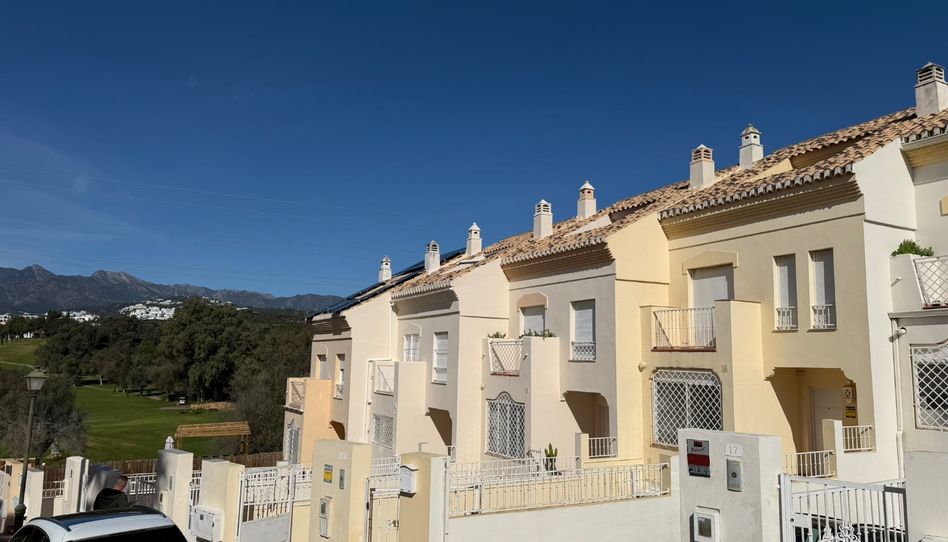 Detached homes for sale in Avenida Pinos de Los, 18, El Rosario - Ricmar, Marbella - image 1 Photo 1 of Detached homes for sale in Avenida Pinos de Los, 18, El Rosario - Ricmar, Marbella