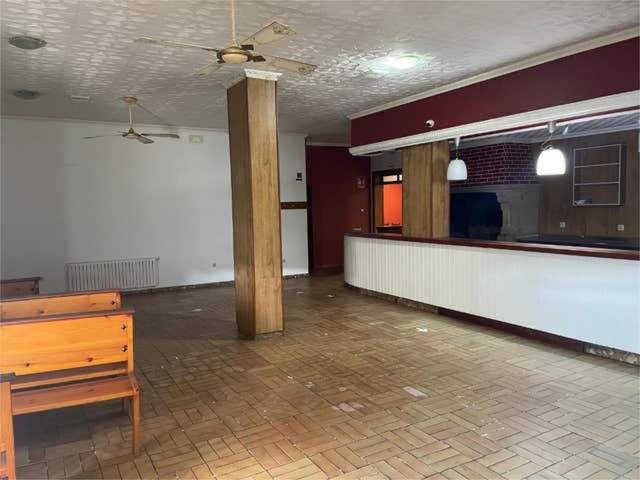 Local comercial en Alquiler en Pontecesures