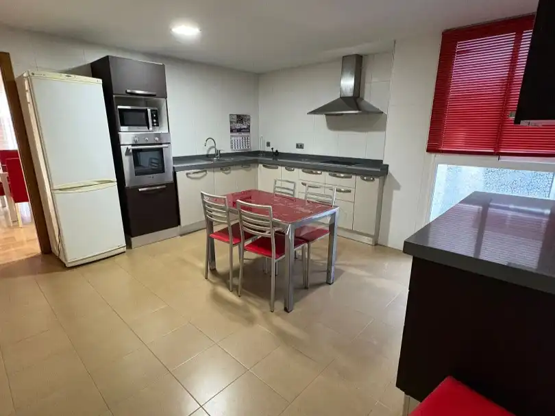 Flat for rent in Carrer Castelló, 18, Favara Kitchen of Flat for rent in Favara with Air Conditioner, Heating and Terrace