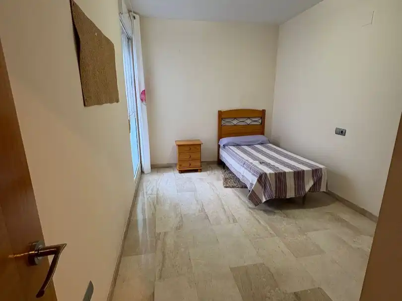 Flat for rent in Carrer Castelló, 18, Favara Bedroom of Flat for rent in Favara with Air Conditioner, Heating and Terrace