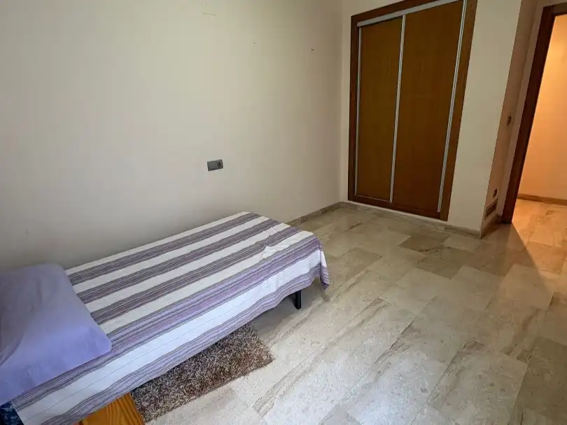 Flat for rent in Carrer Castelló, 18, Favara Bedroom of Flat for rent in Favara with Air Conditioner, Heating and Terrace
