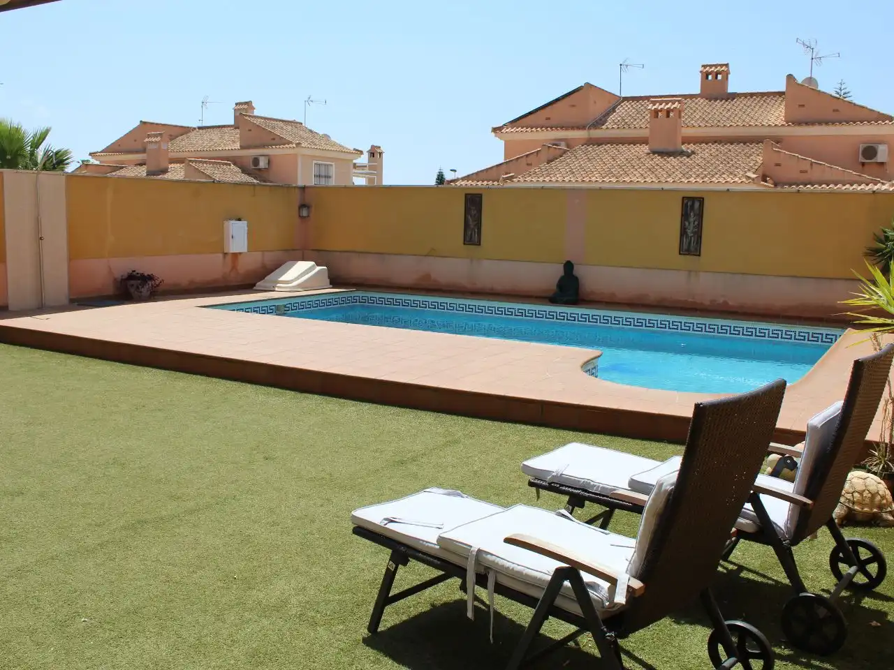 Piso en venta en Calle Meridiano, 14, Aguas Nuevas Piscina de Piso en venta en Torrevieja con Aire acondicionado, Terraza y Piscina