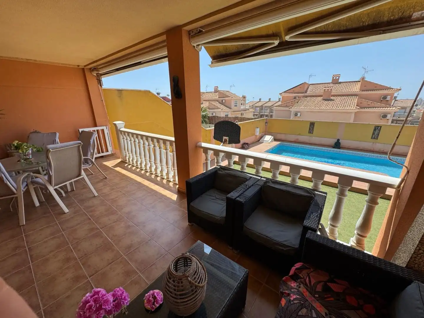 Piso en venta en Calle Meridiano, 14, Aguas Nuevas Terraza de Piso en venta en Torrevieja con Aire acondicionado, Terraza y Piscina
