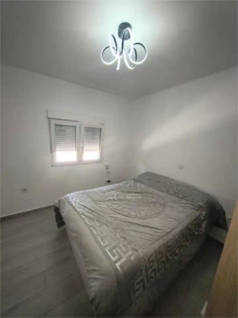 Piso en venta en Tres Olivos - La Piedad Habitación de Piso en venta en Talavera de la Reina con Amueblado