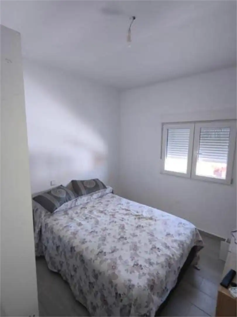 Piso en venta en Tres Olivos - La Piedad Habitación de Piso en venta en Talavera de la Reina con Amueblado