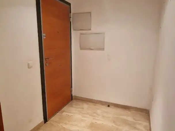 Flat for rent in Carrer de Llorenç Salom, 5, La Raïosa Flat for rent in Valencia Capital with Air Conditioner and Balcony