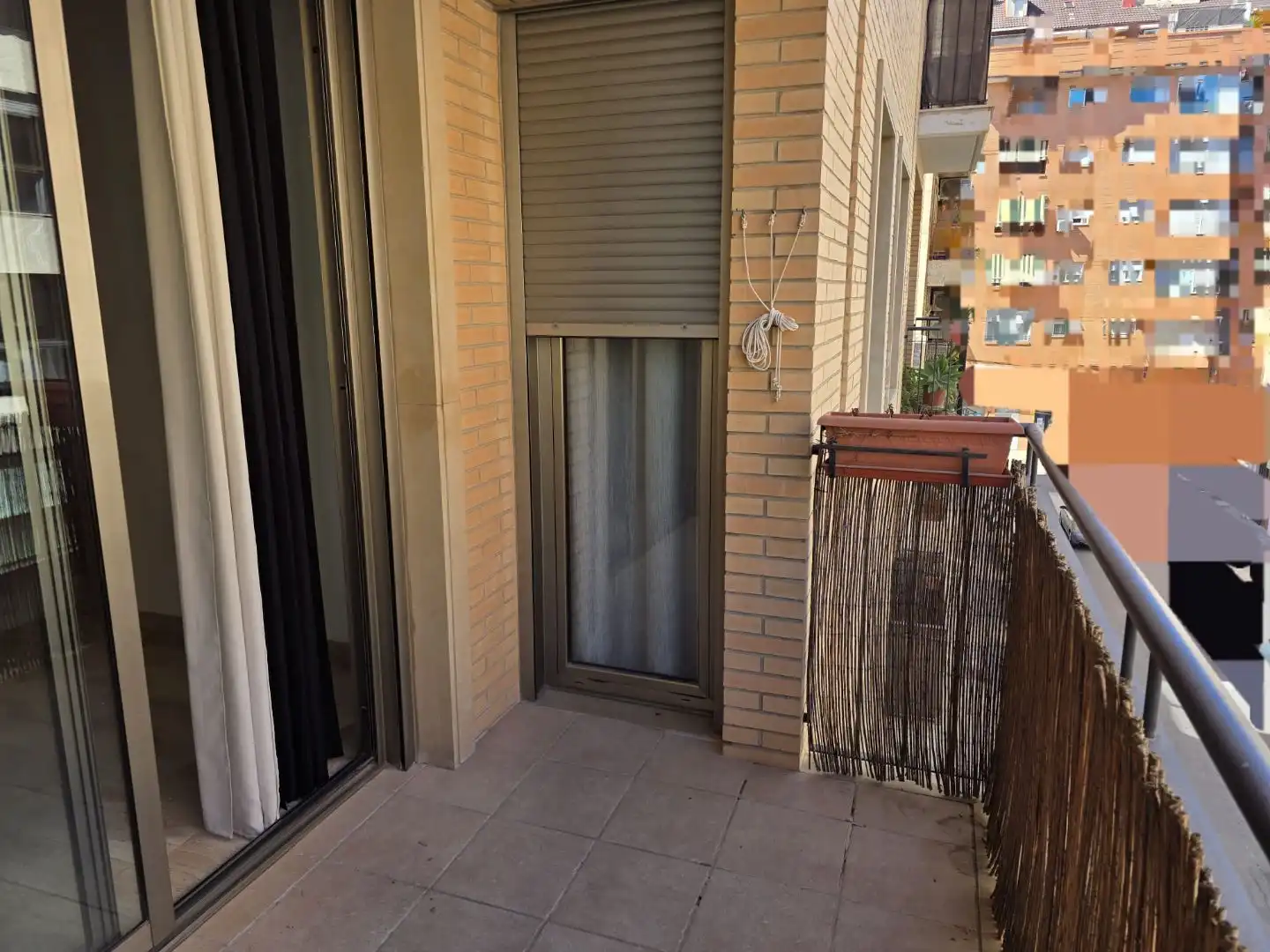 Flat for rent in Carrer de Llorenç Salom, 5, La Raïosa Balcony of Flat for rent in Valencia Capital with Air Conditioner and Balcony