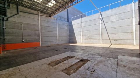 Foto 2 von Fabrikhallen zur Miete in Sardina, Santa Lucía de Tirajana