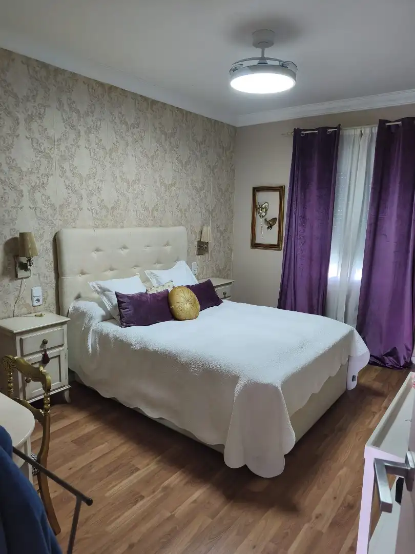 Habitación de Casa adosada en venta en Mairena del Alcor con Aire acondicionado